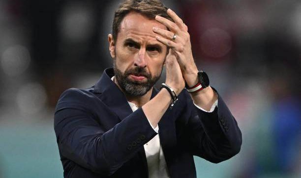 开云网页-疯狂三狮扭转风评，索斯盖特翻身成“天选之子”