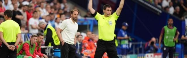 刺激！精彩？英格兰有必要把比赛踢成这样吗？